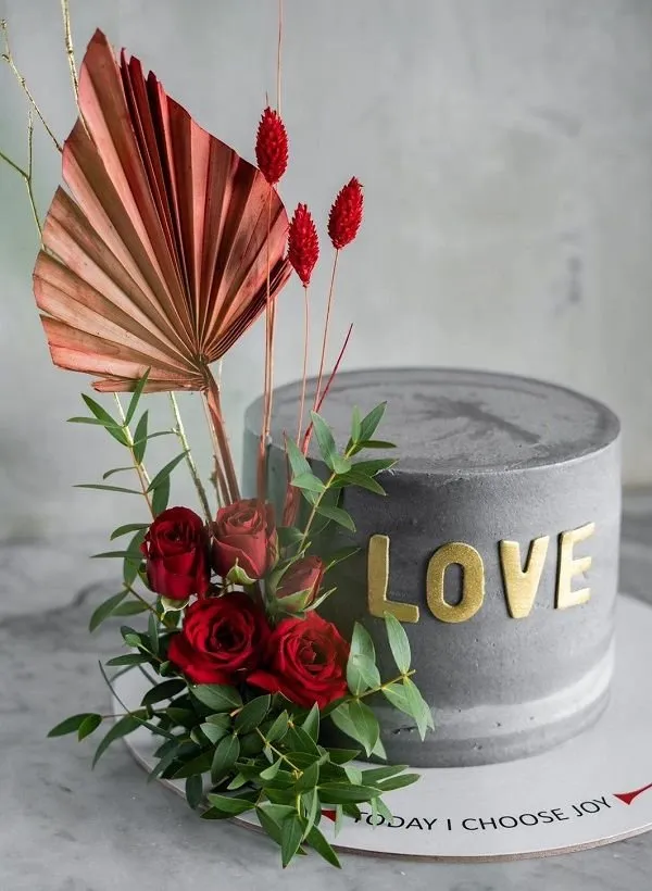 Concrete Love Cake