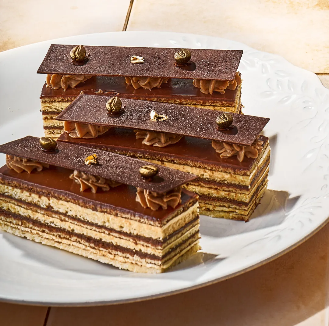 Opera Gateaux