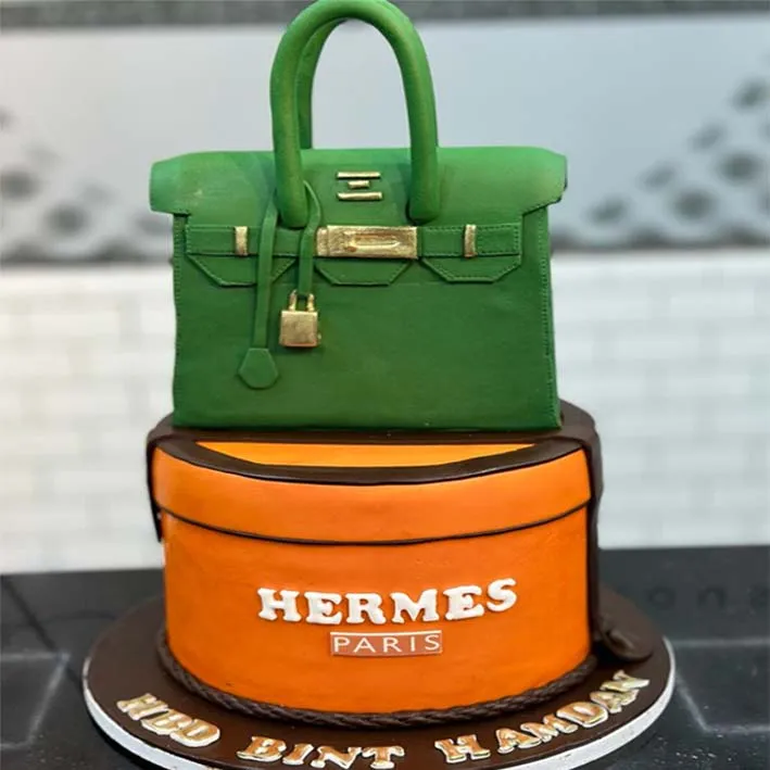 HERMES PARIS CAKE