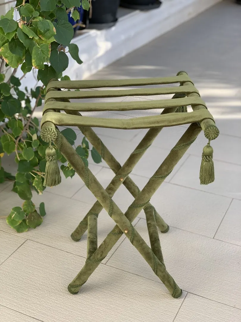 Pliant Table (Green Velvet)