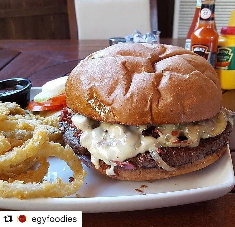 Outlaw Burger