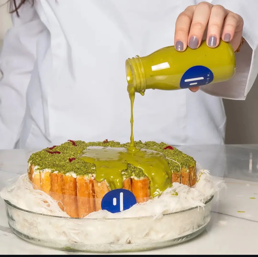 ashta roll icecream