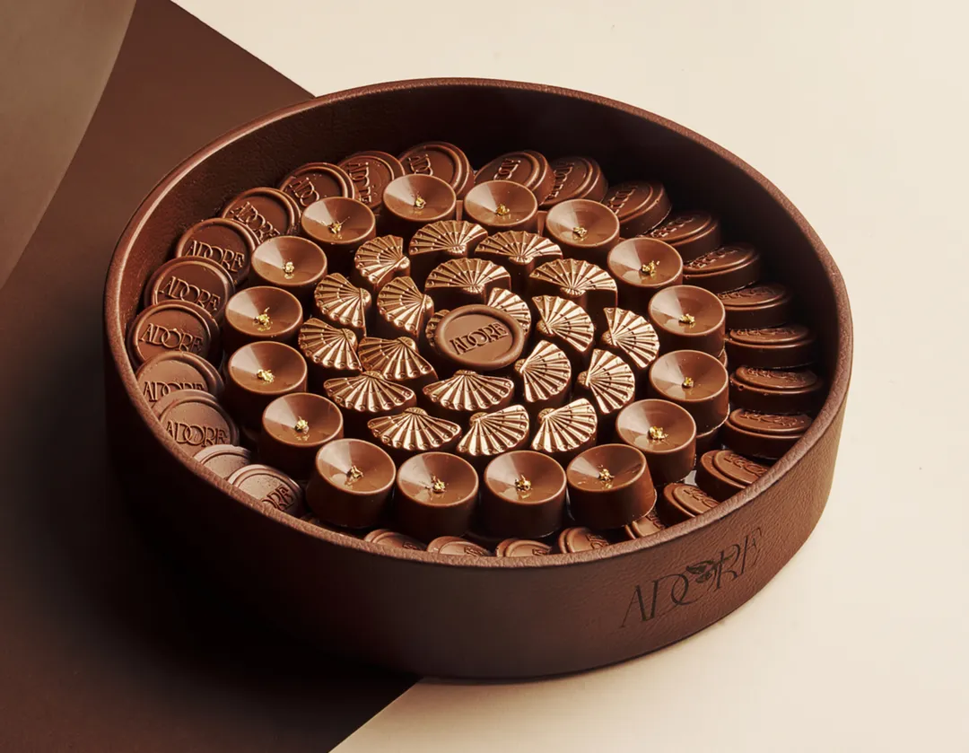 White Medium Round Tray