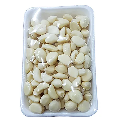 Peeled garlic