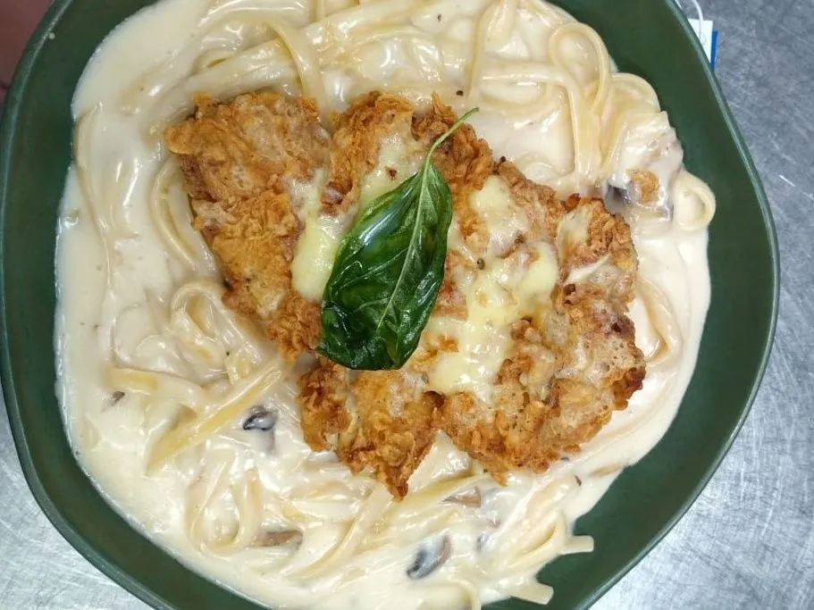 Chicken Alfredo