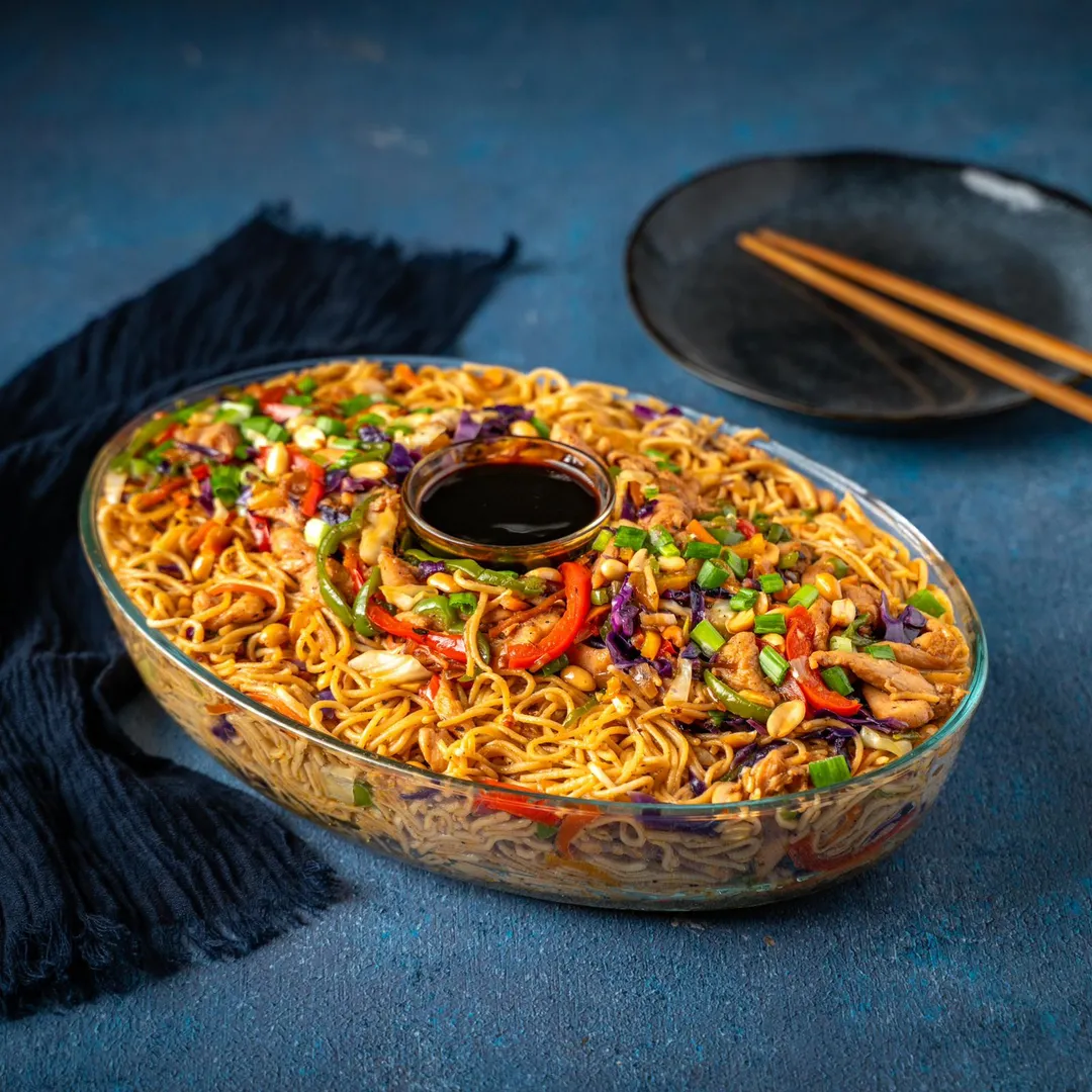 Chinese chicken noodles
