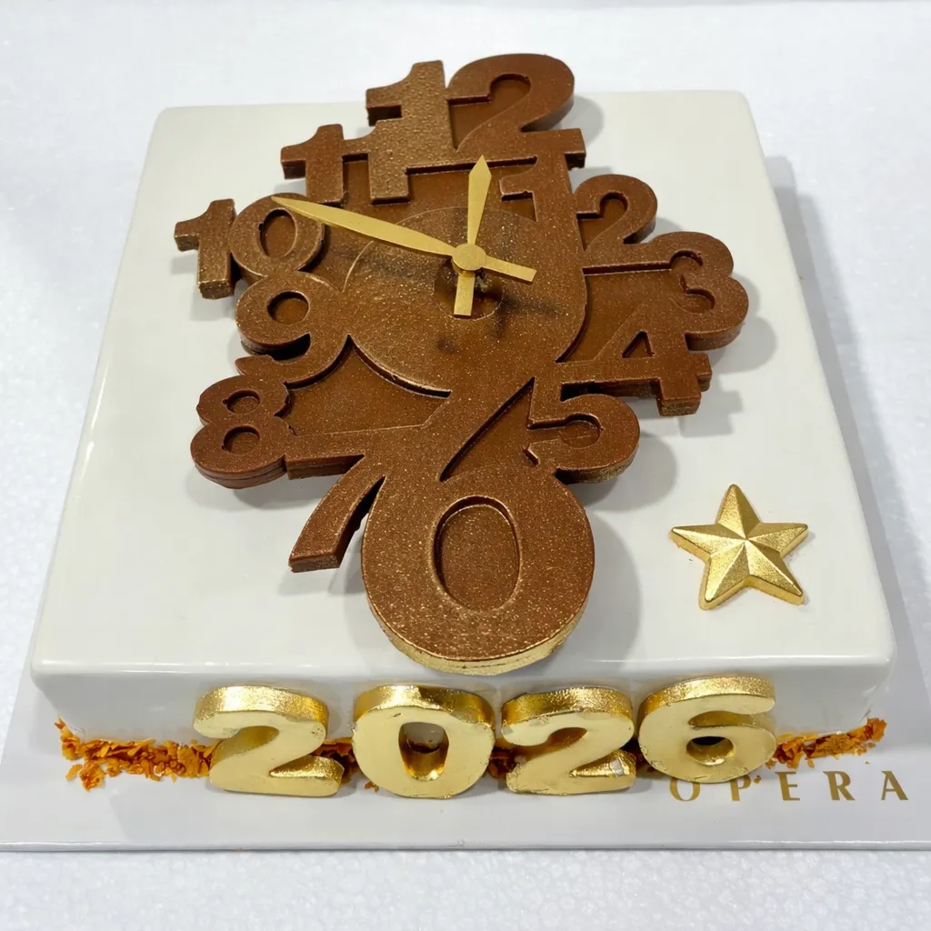 NEW YAER CAKE NO 1