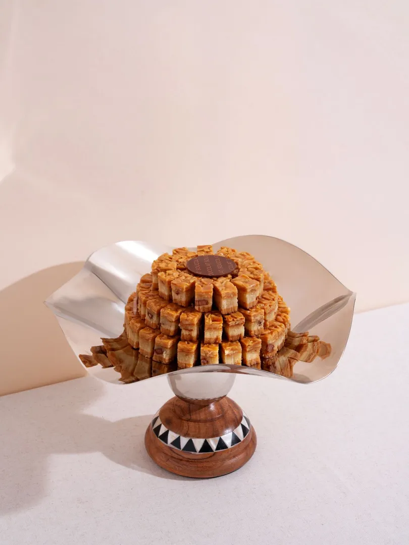 Waves Tray with Stand