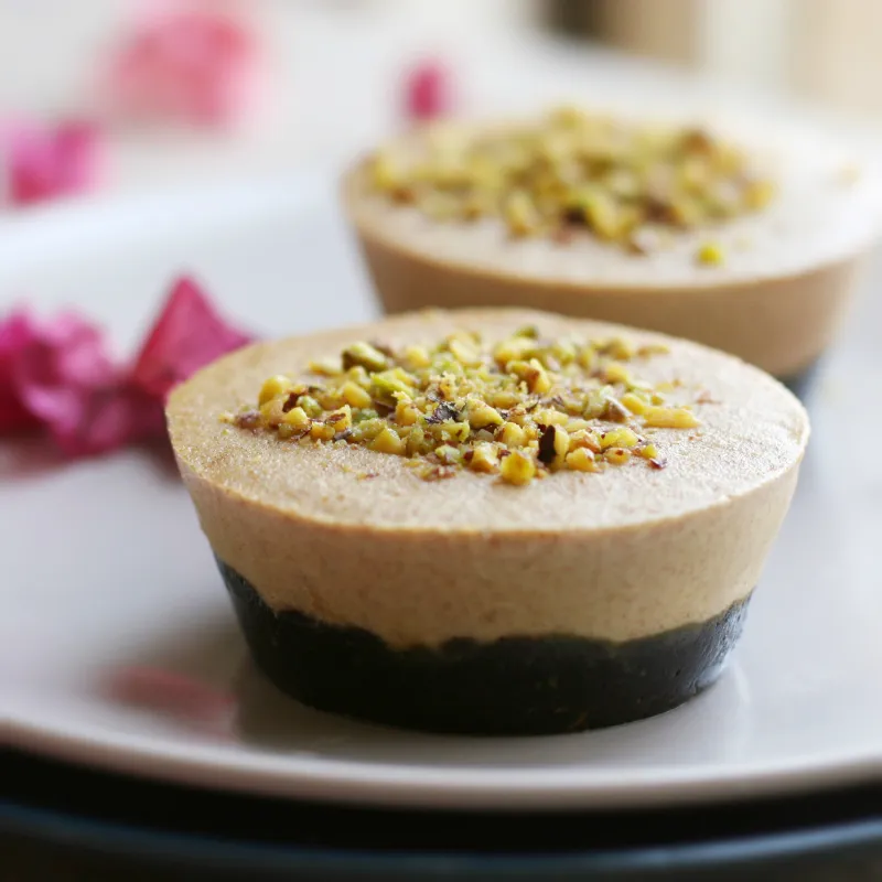 Pistachio Raw Cake