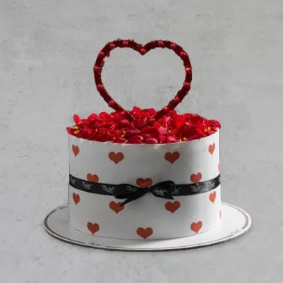 Glowing heart cake