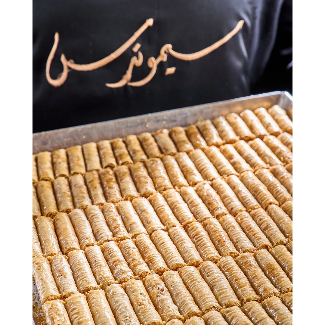 علبة بقلاوة أصابع