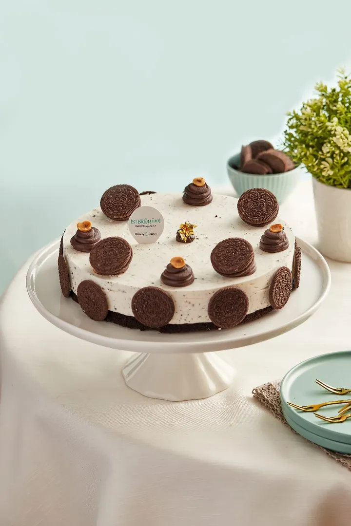 Large Oreo Mousse Torte