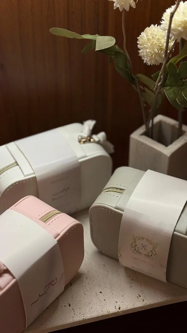 شنطه مجوهرات صغيره