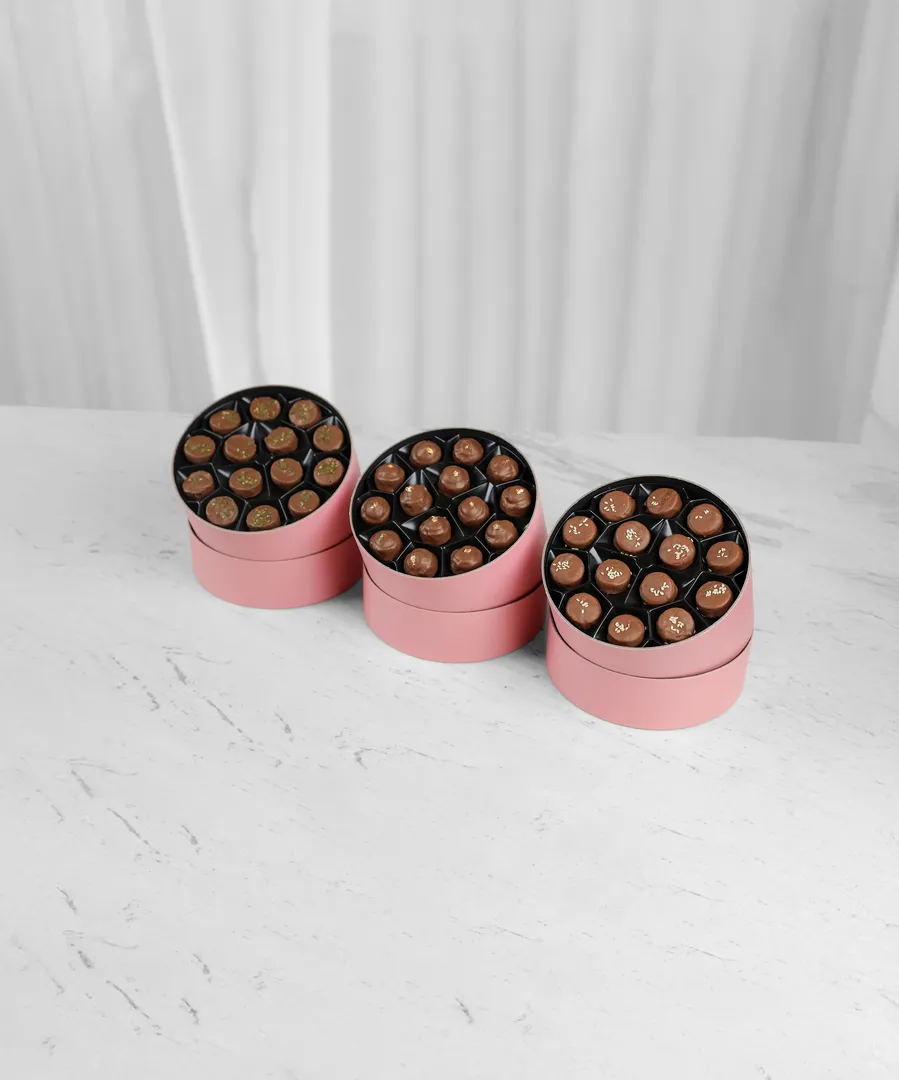 Emirati Women Small Box - Pink Collection