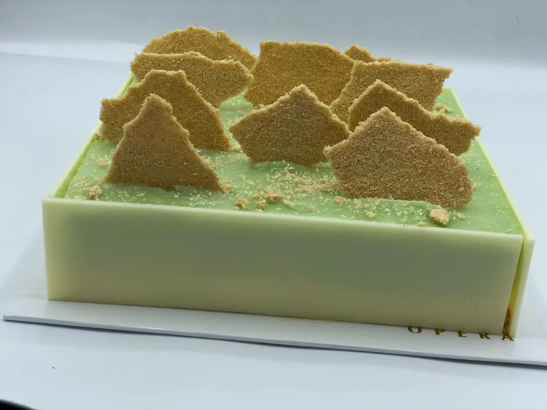 Pomme Verte Ice Cream Cake