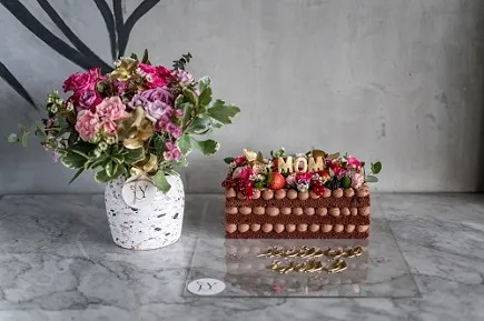 Choco Garden Bundle with Flower Bouquet