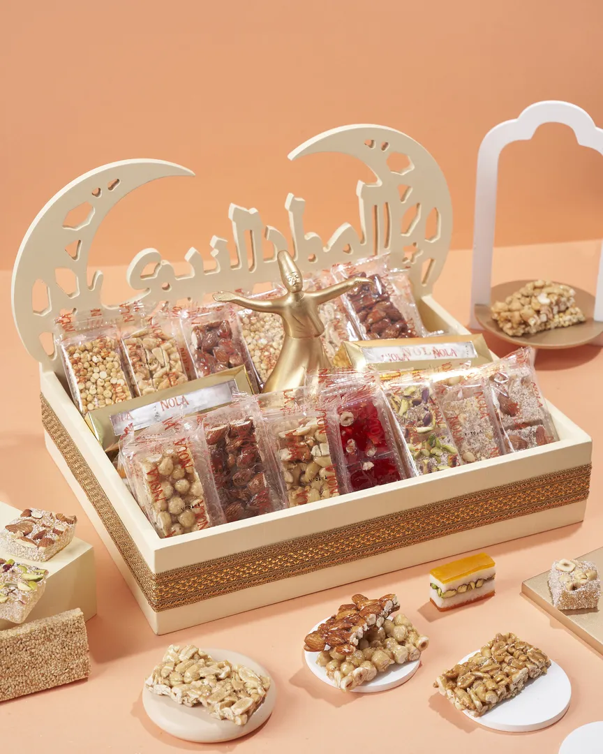 Wood Tray VIP Box 60 Piece