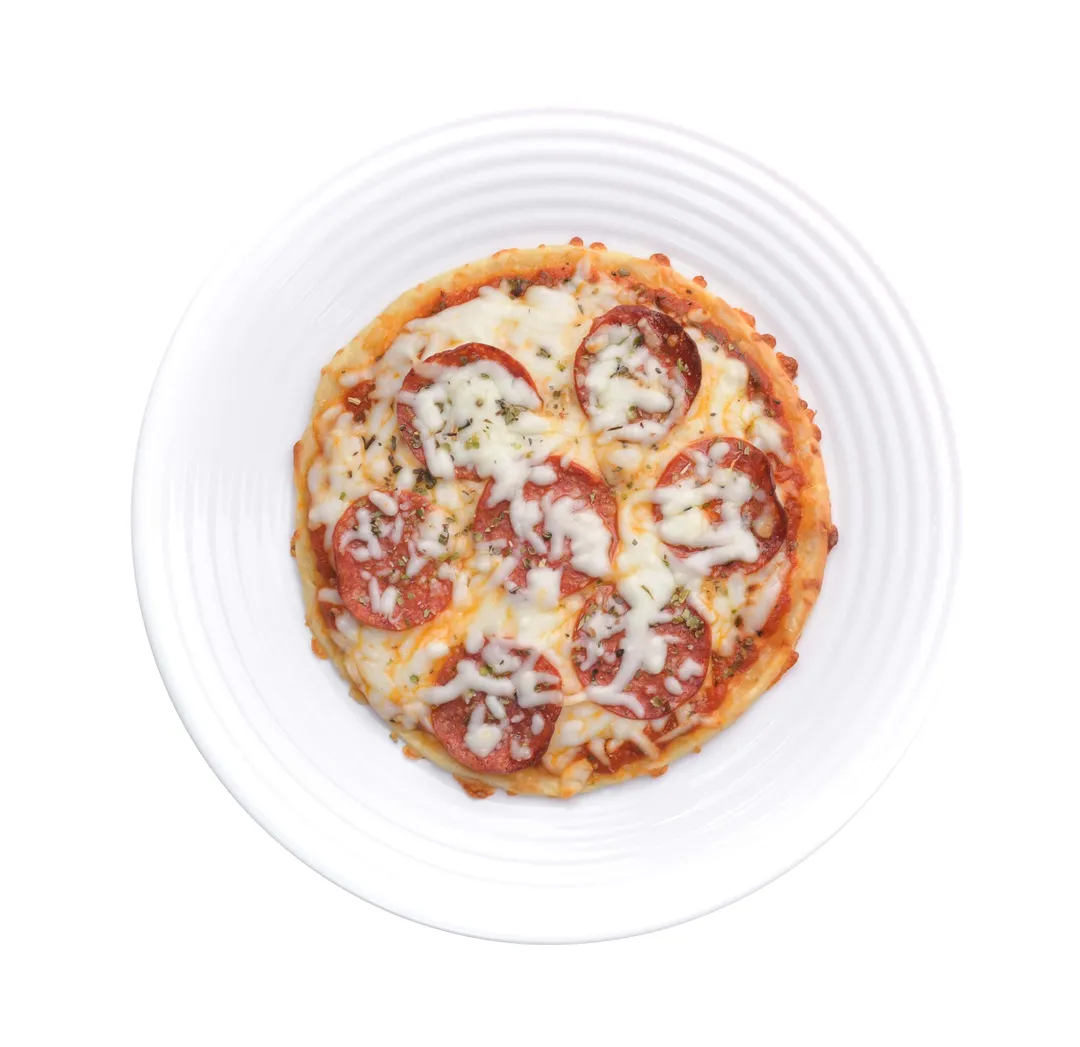 Keto pepperoni pizza