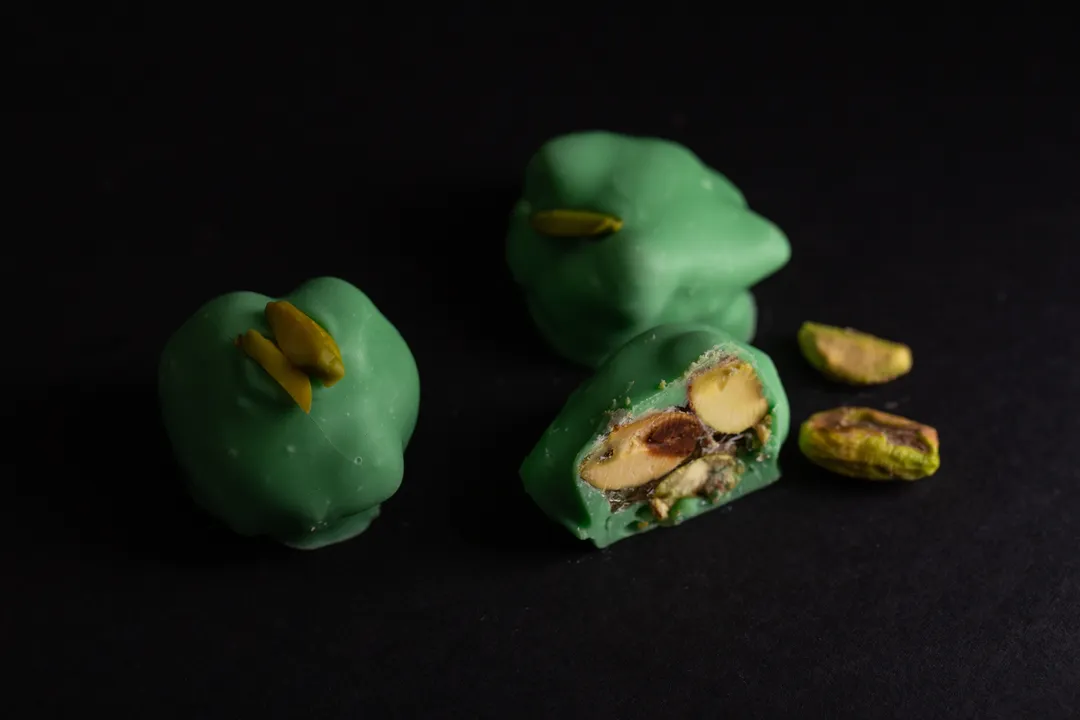 caramelized  pistachio
