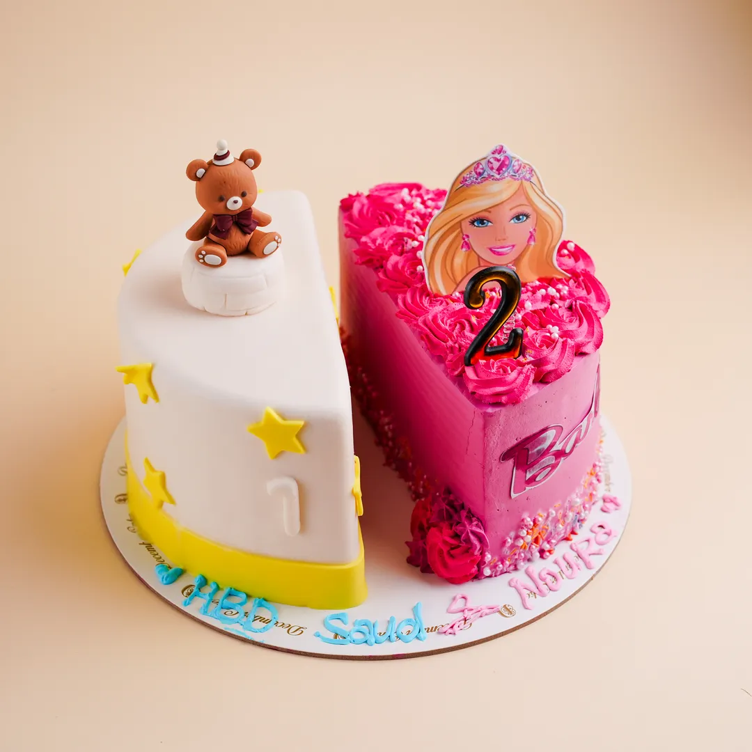 Half bear cake half barbi 8inch mix chocolate vanilla