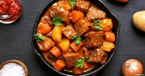 طاجن بطاطس سادة