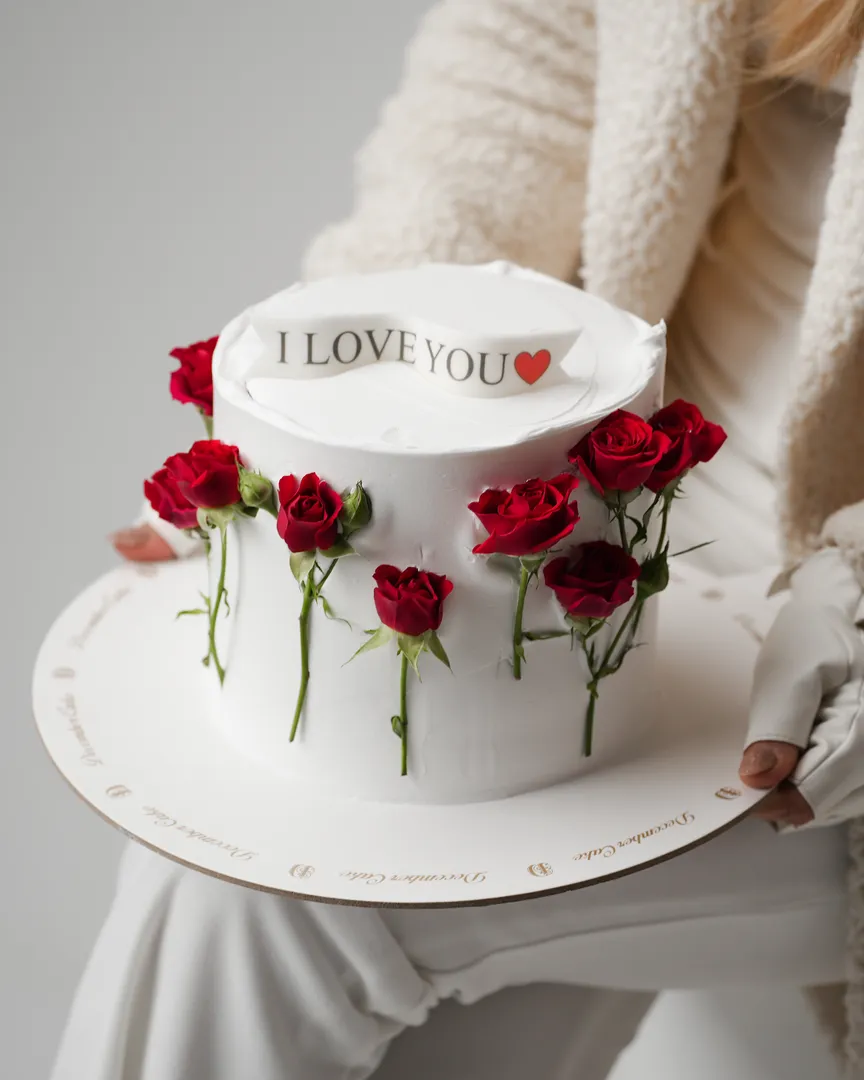 I love you classic cake 6inch mix chocolate vanilla