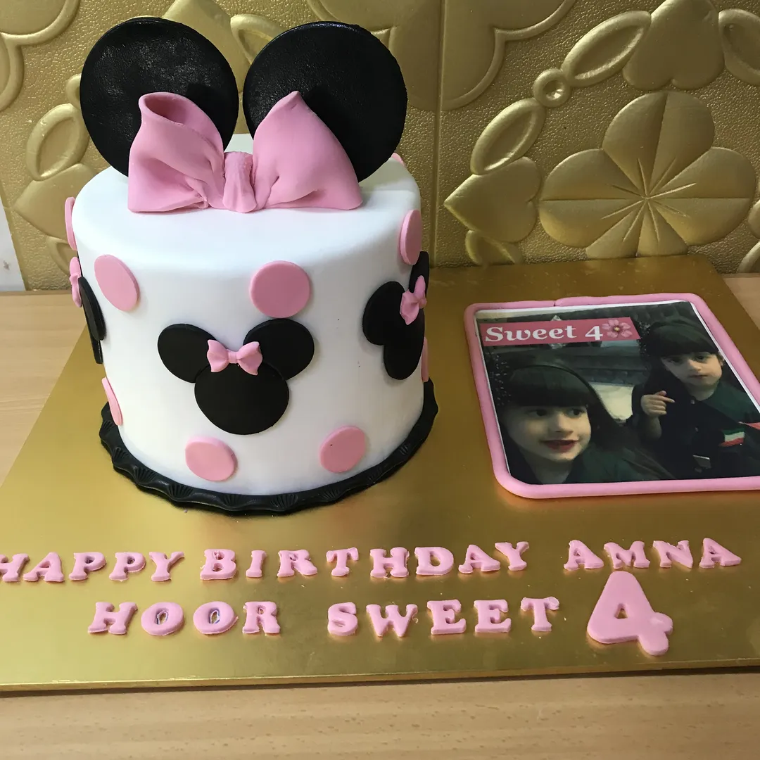 minie mouse pink