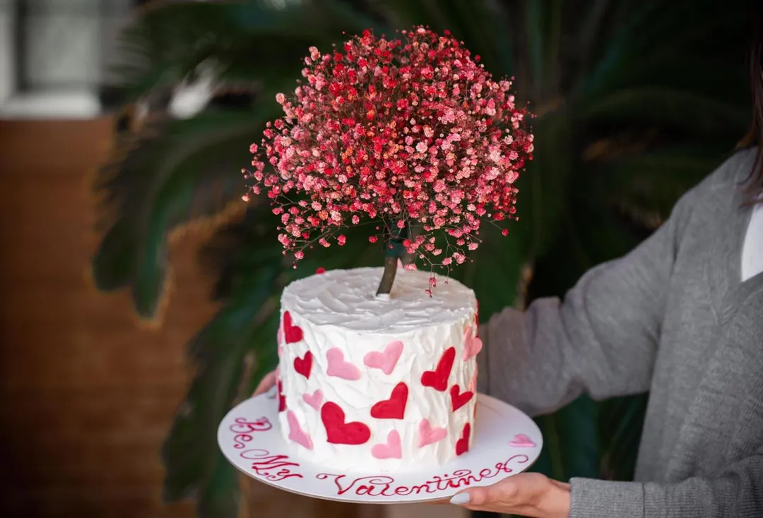 Valentine Tree Cake