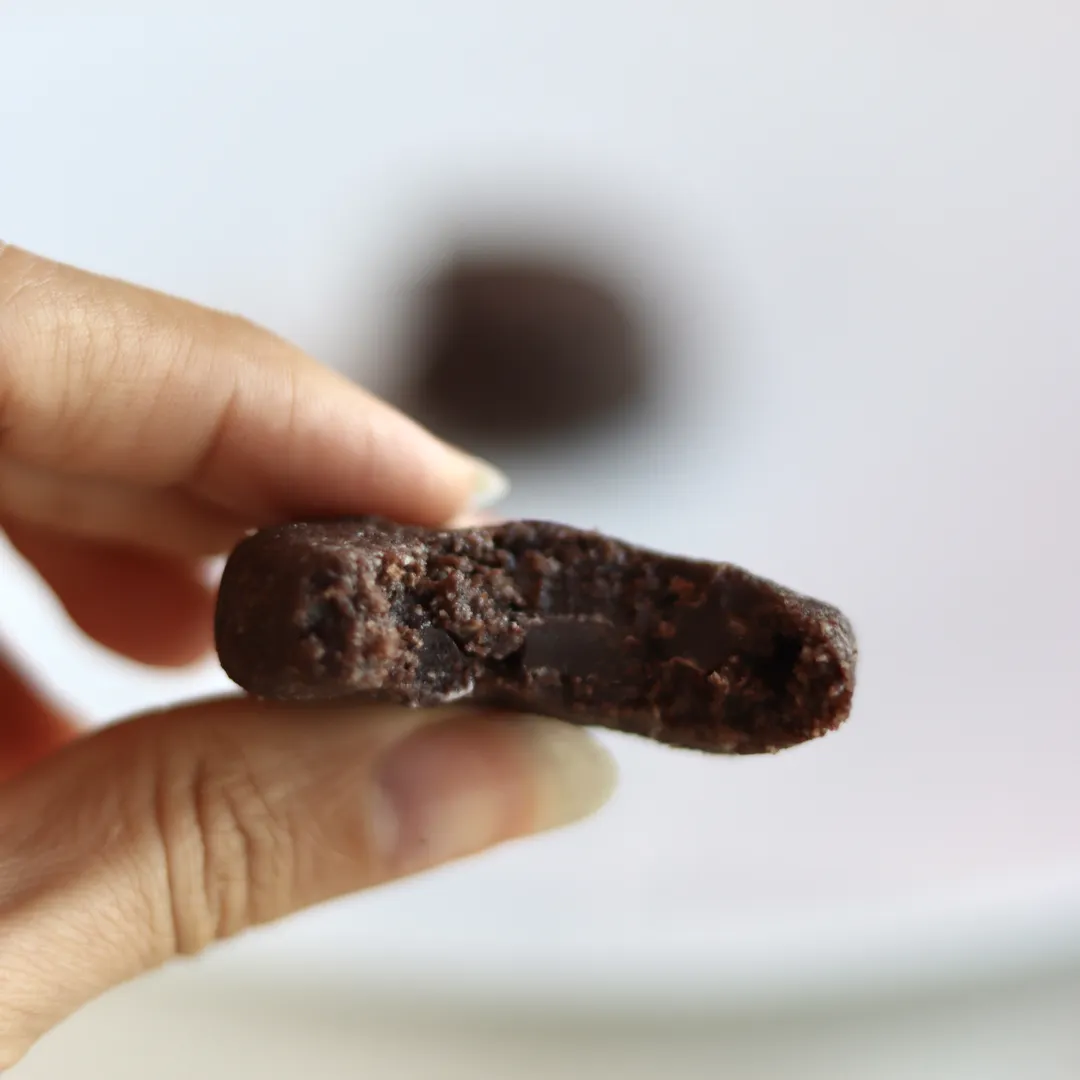Chocolate Tahina Cookies
