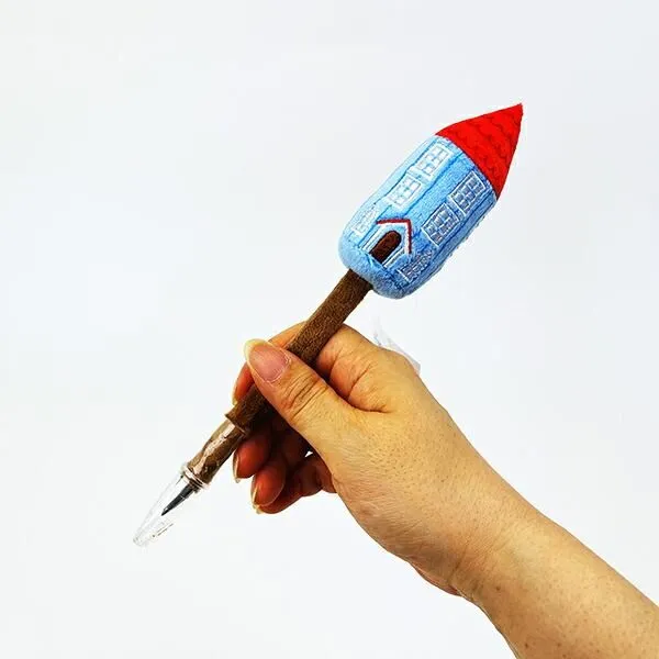 Plushie pen