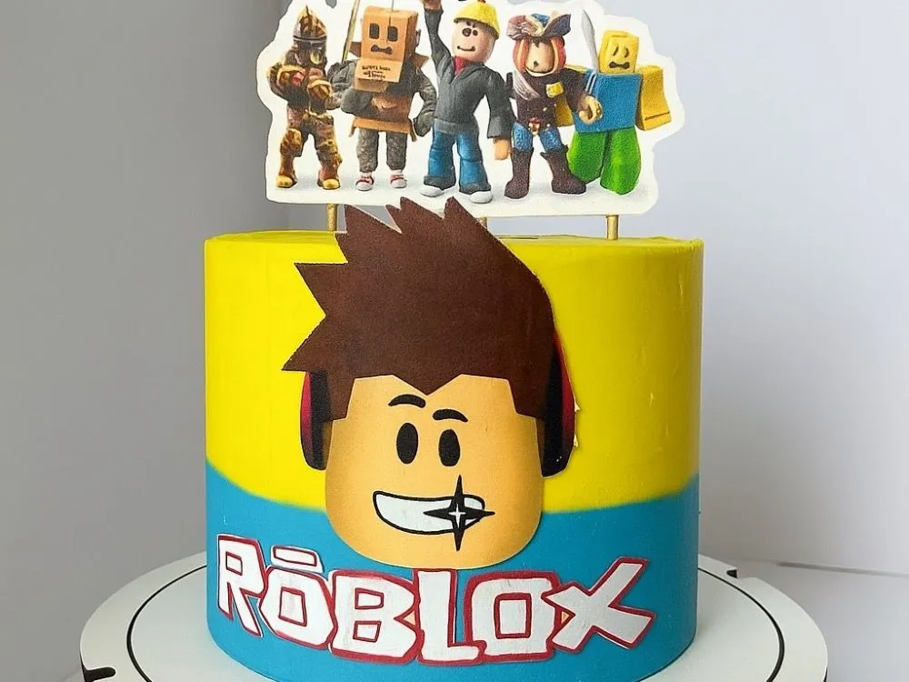 Roblox Cake 2