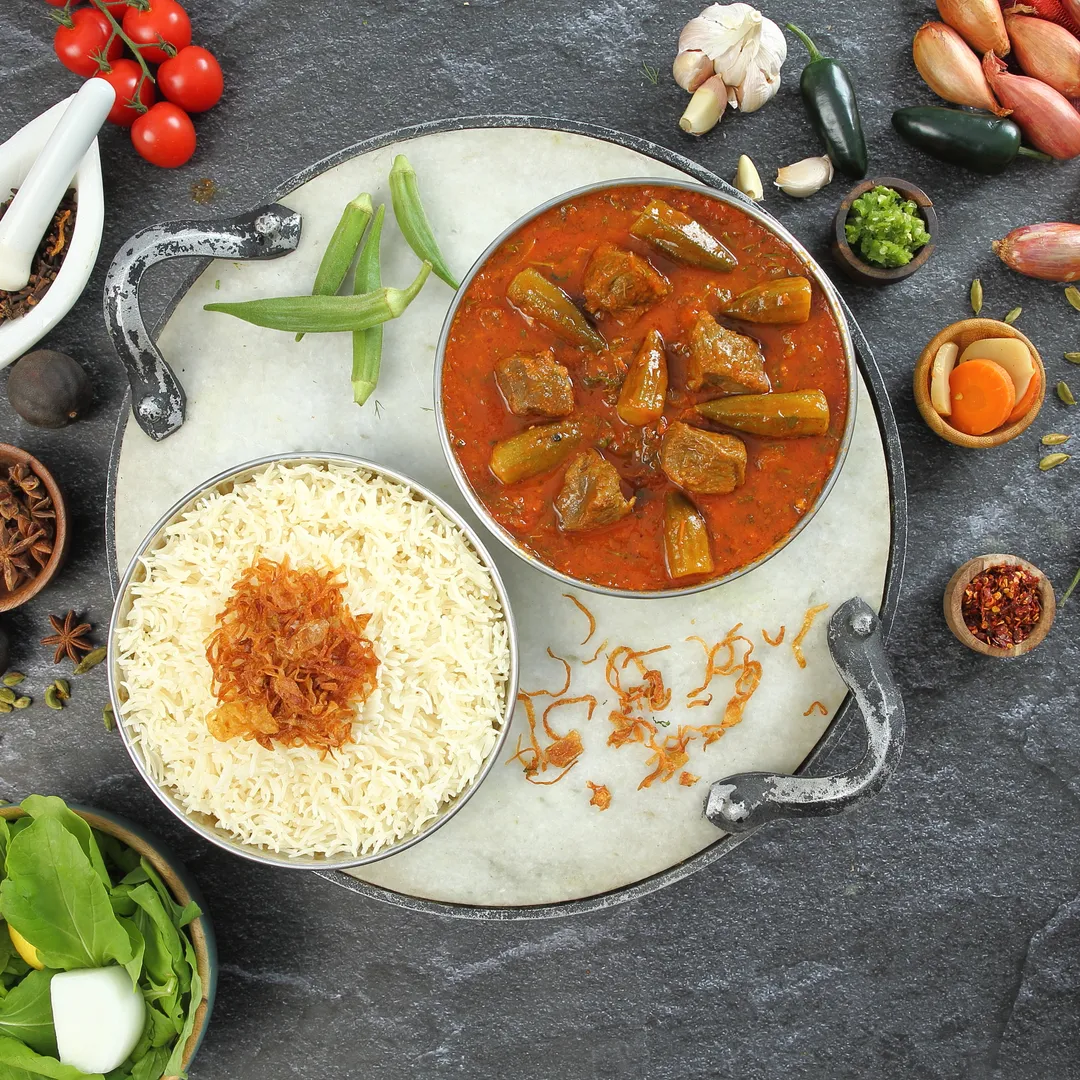 مرق بامية بالحم