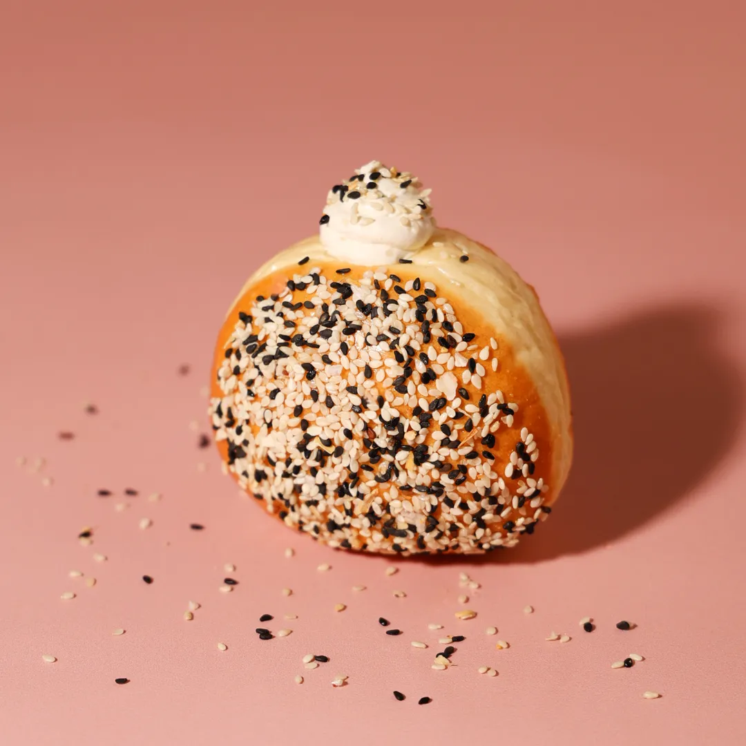 EVERYTHING CREAM CHEESE BOMB