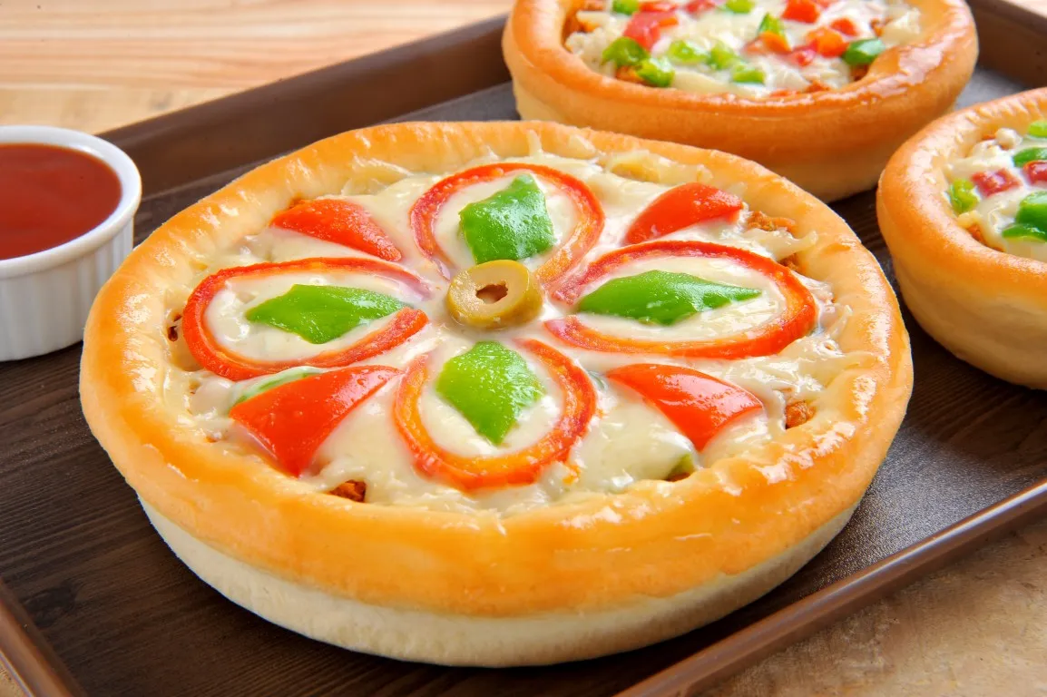 Pizza & Patties