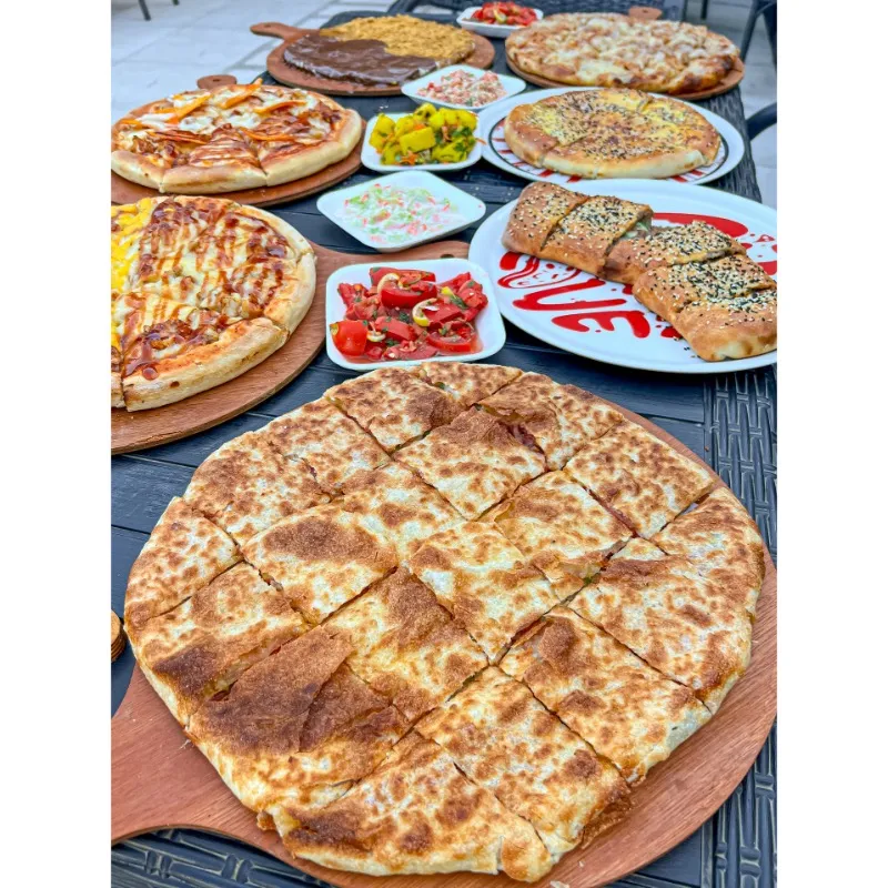 فطيرة سجق بلدى