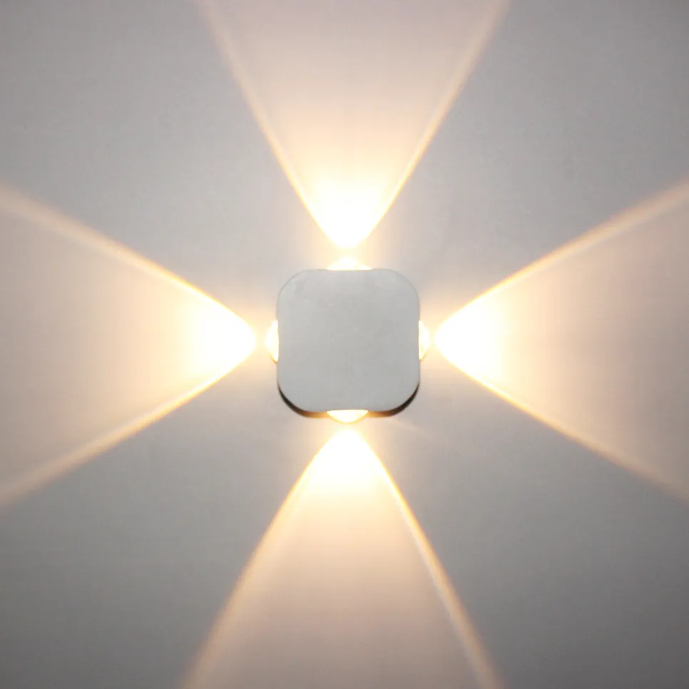 CLEVER LED Wall Lamp WHITE OUT 100x100x35mm