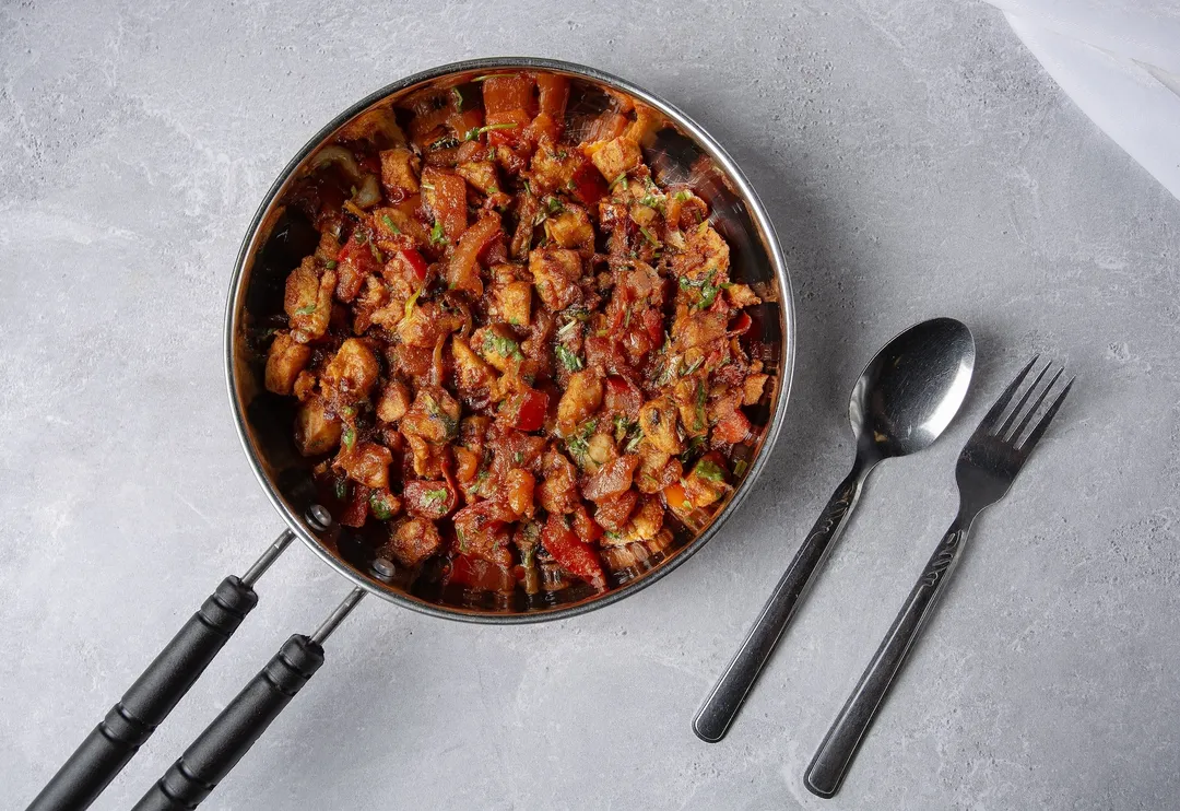 Chicken Hamisa