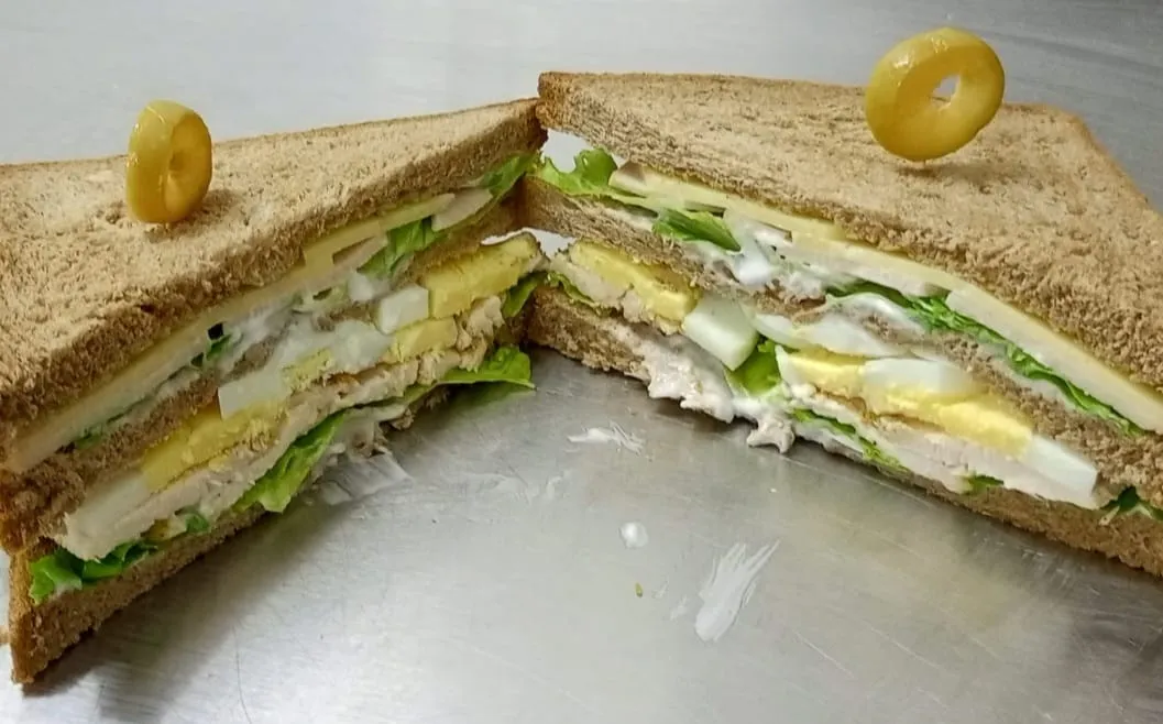 The Signature Club Sandwich