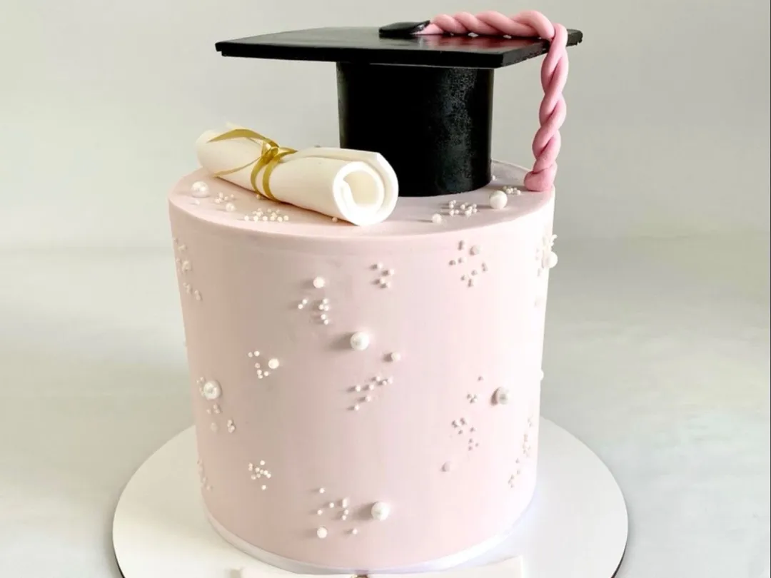 Graduation Cake 2
