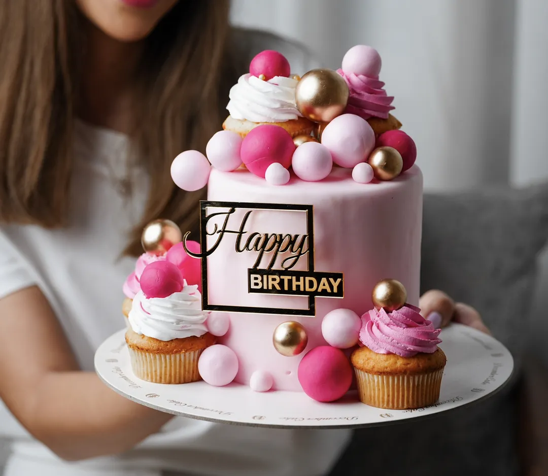 Pink cake cup cake birthday 6inch mix chocolate vanilla