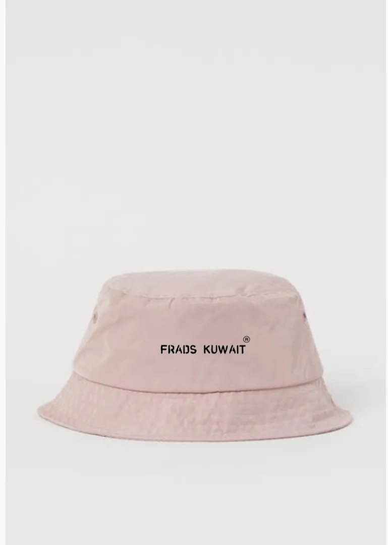 Powder pink bucket hat