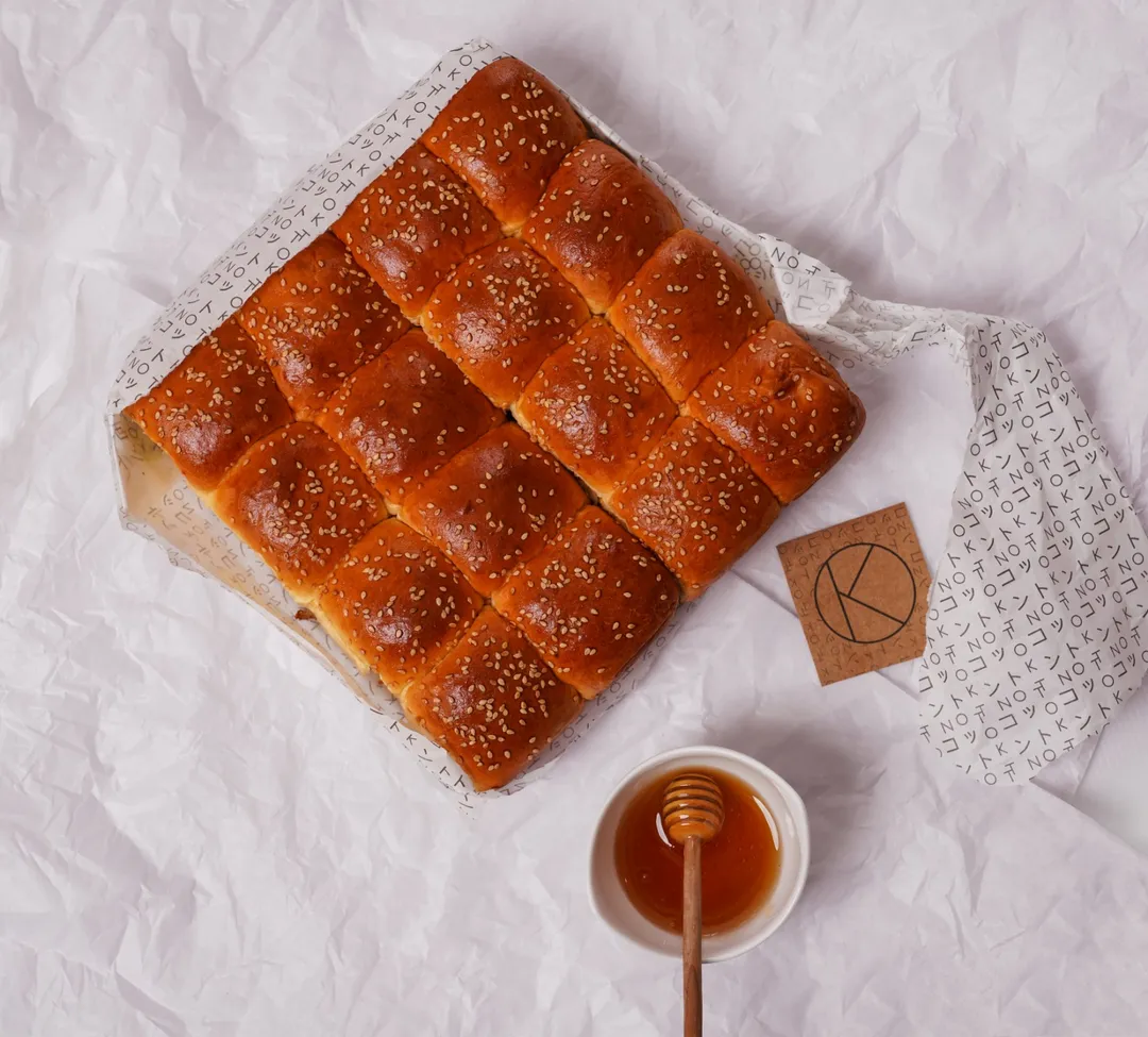 Milk Puffs ( 16 pieces )