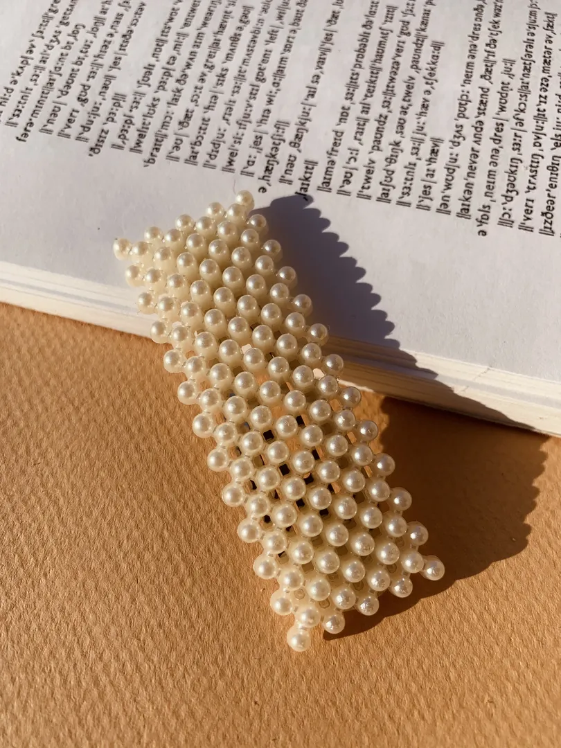 Pearly Rectangle Hair Clips