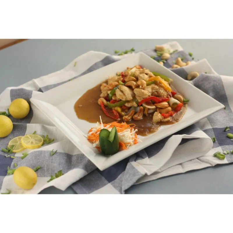 Chicken Thai With Cashews