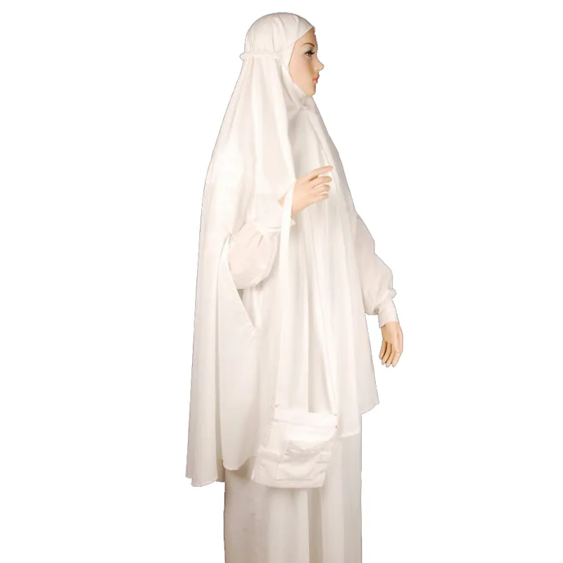 الناعم ٥ قطع (ثوب) أوف وايت