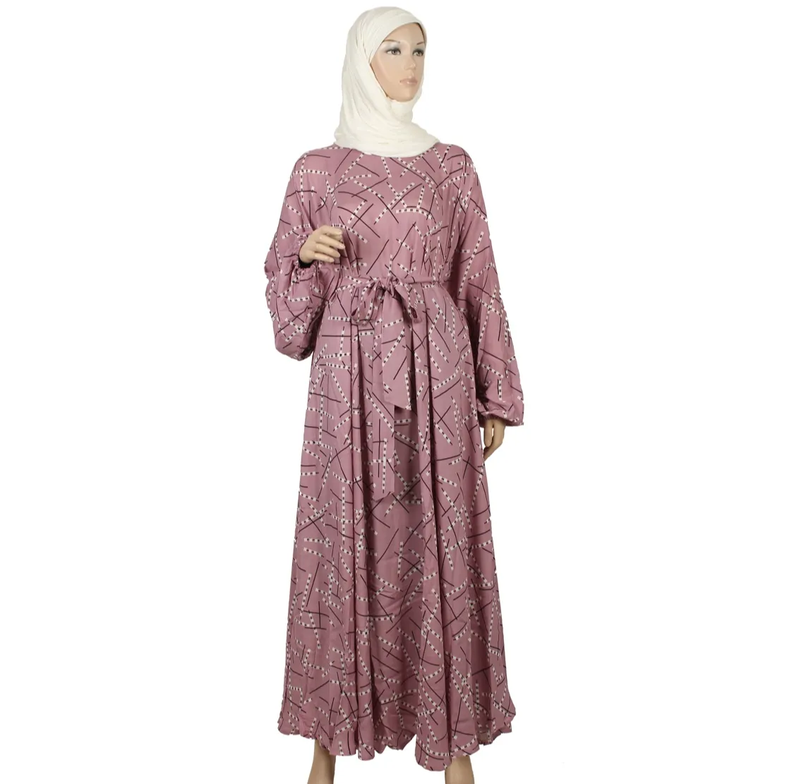 فساتين (نسائي) 