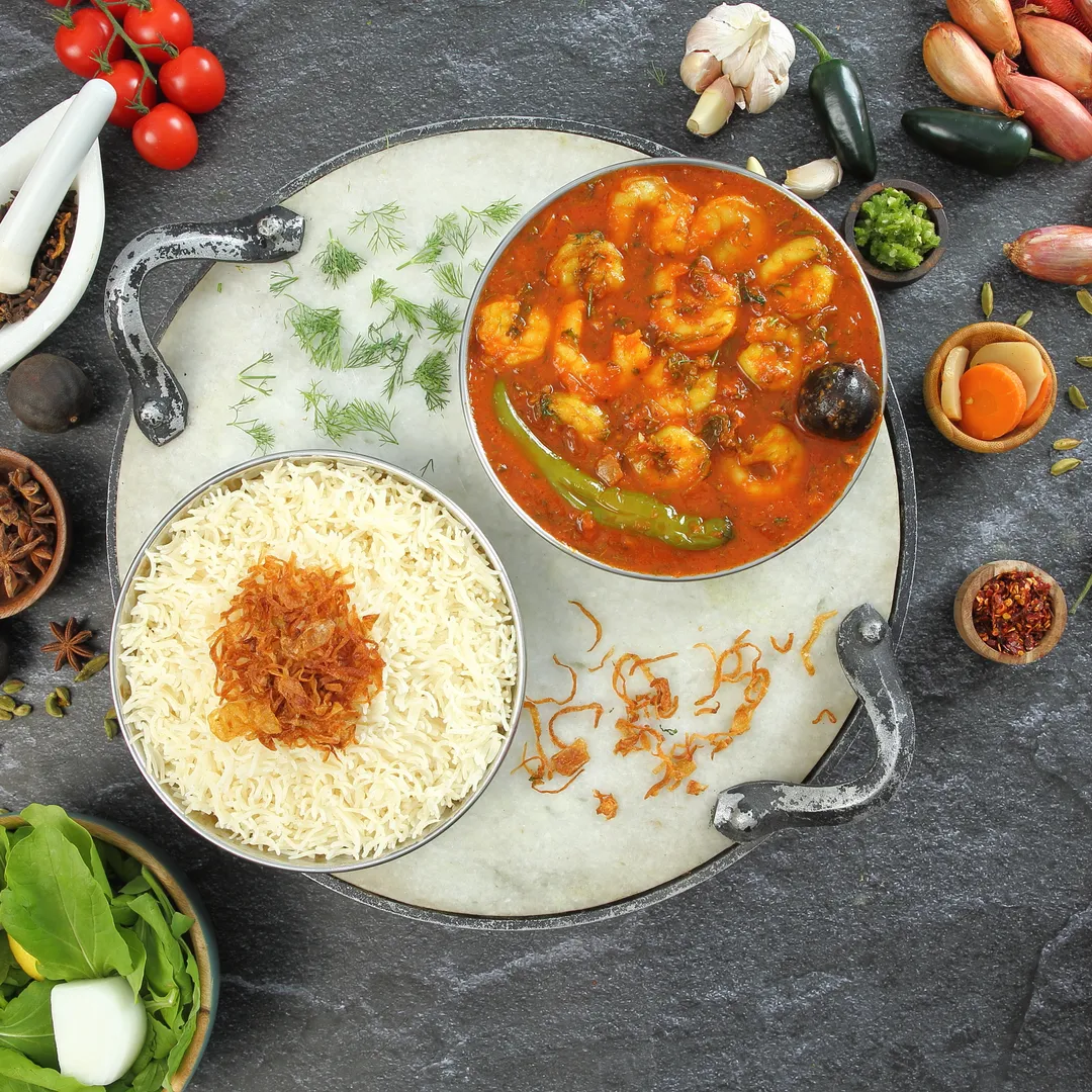 مرق ربيان مع عيش أبيض