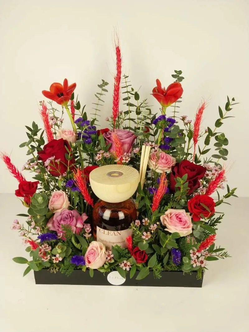 Red tulip diffuser