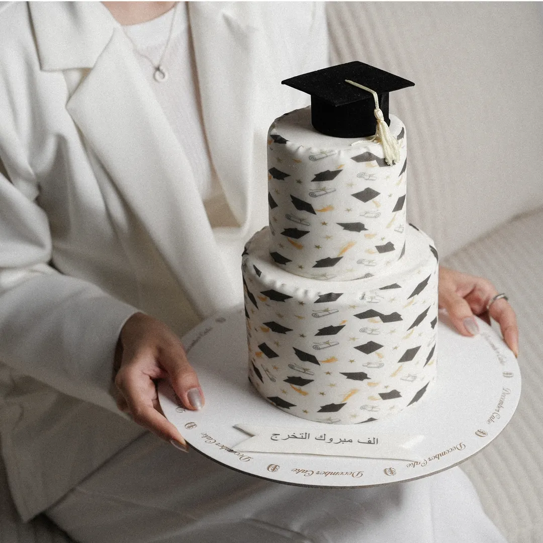 Double graduation print cake 6inch mix chocolate vanilla
