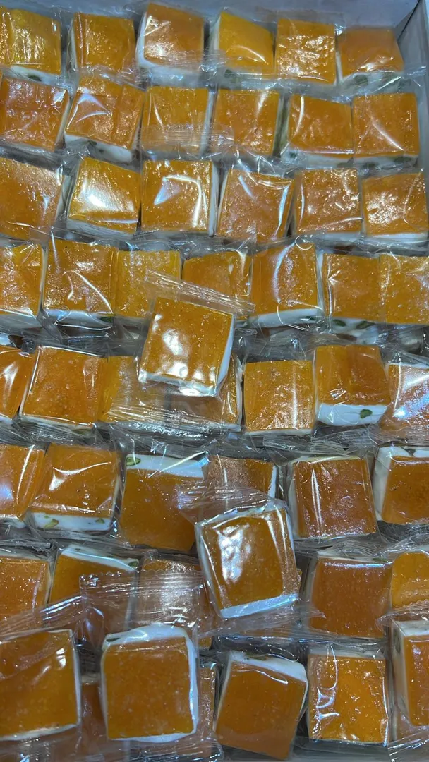 No: 1044 نوغا قمرالدين مربعات
